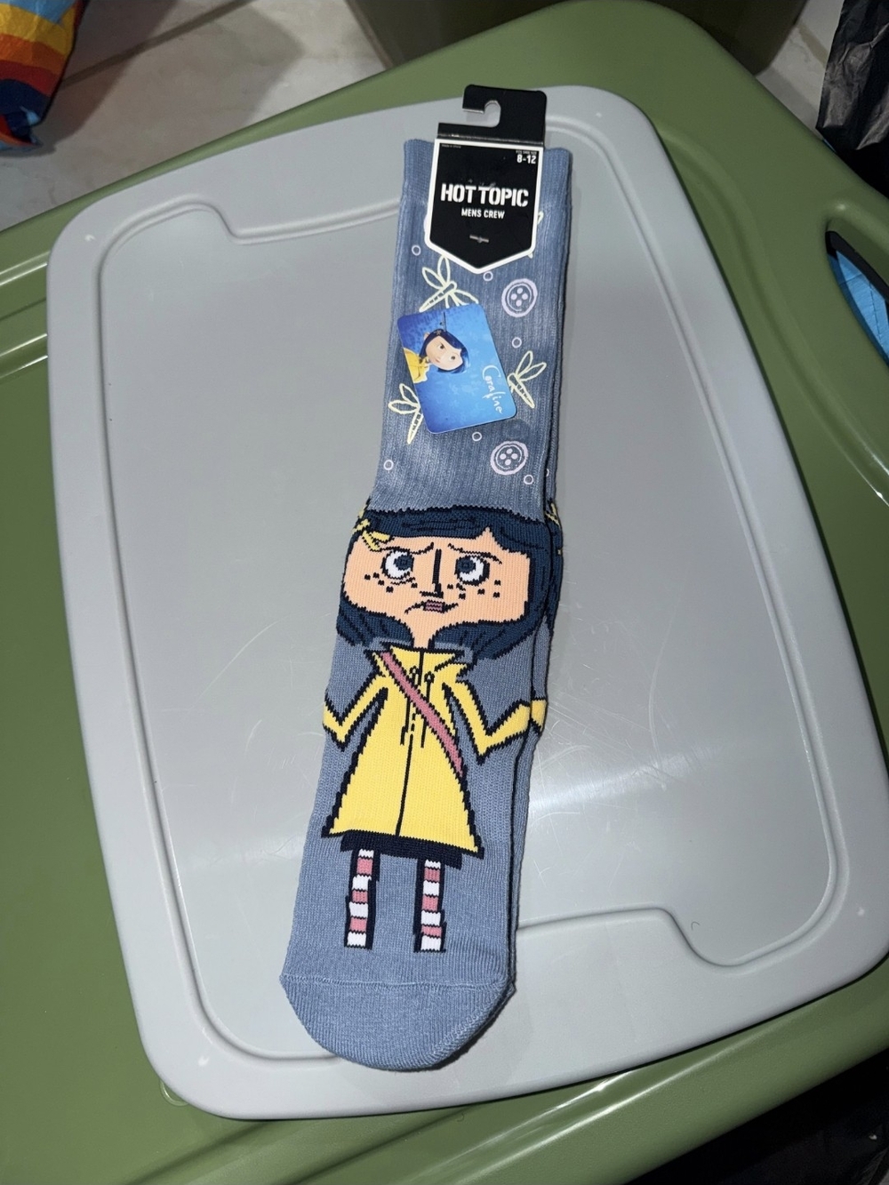 Hot Topic Kids' Coraline Character Crew Socks - Blue & Yellow